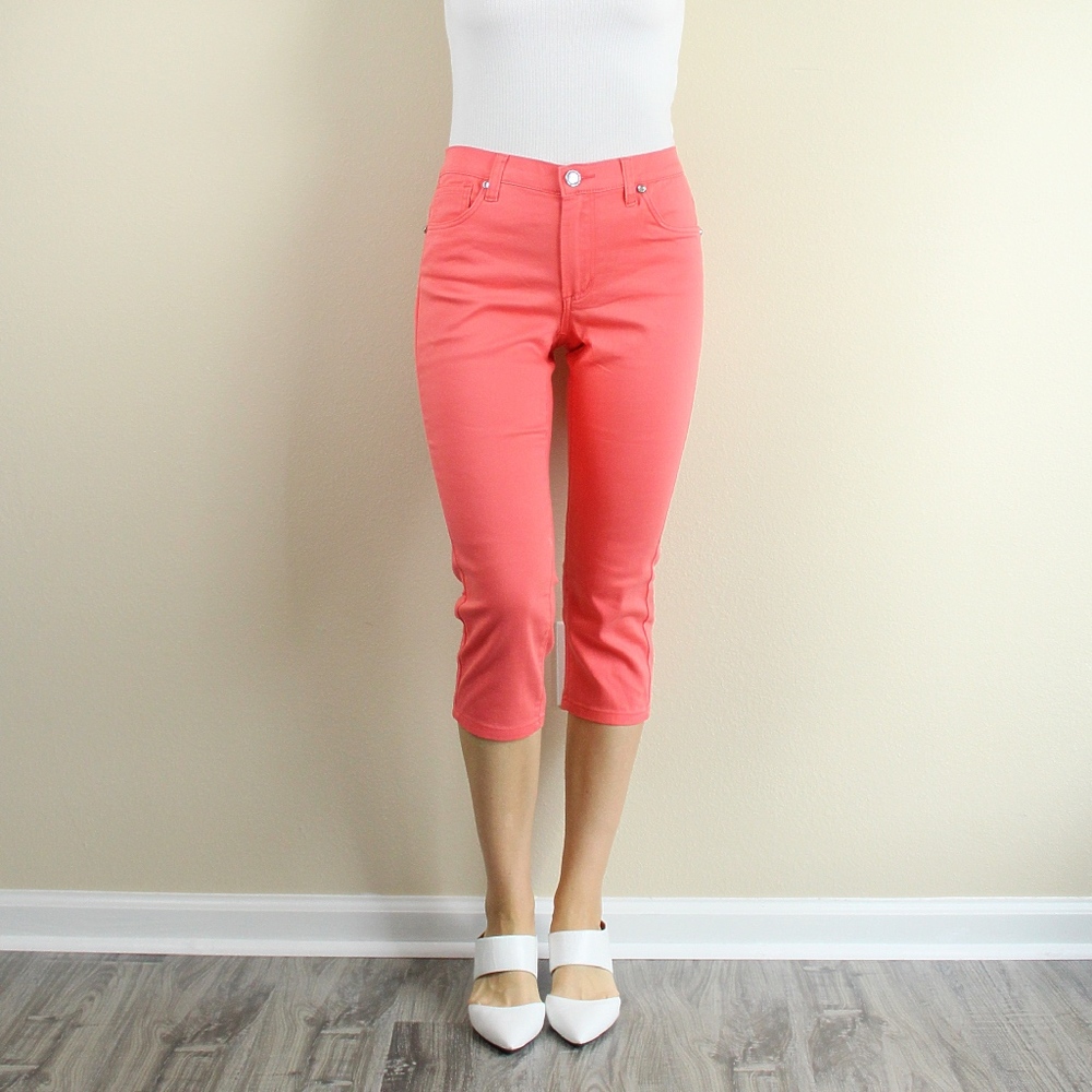 🚫 SOLD 🚫 New! VENUS Coral Capri Jeans, Size 6 - Picture 2 of 6
